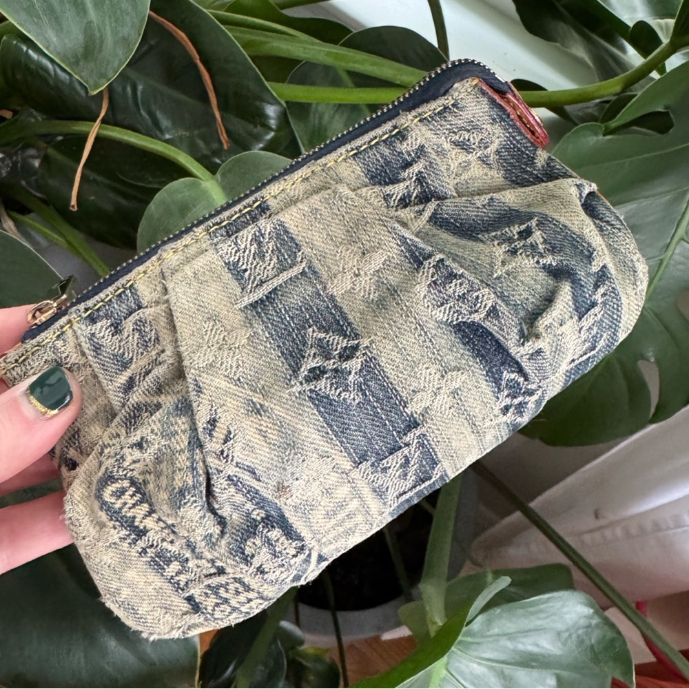 S͙O͙L͙D͙ Authentic: Vintage Louis Vuitton Denim Monogram Trousse Raye Pouch